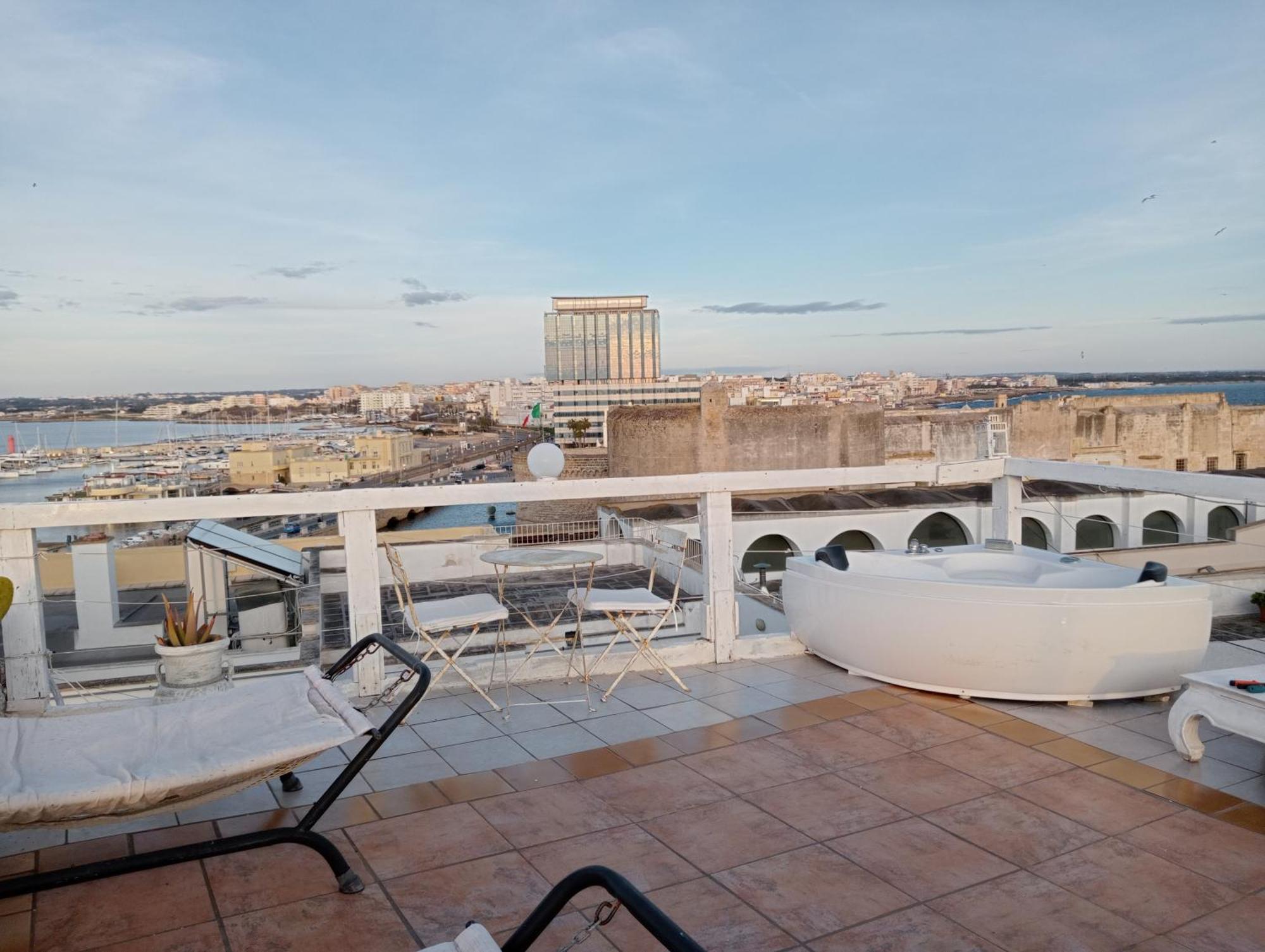Attico D'Angio' Villa Gallipoli Ruang foto